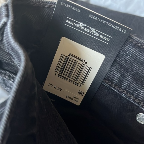 ✨BRAND NEW! ✨Perfect condition NEVER WORN Black Levi’s size 27 x 29. - Picture 7 of 7